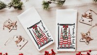 merry kissmas Christmas kitchen towels, cute Christmas housewarming gifts for couple, candy cane Christmas tree Christmas kitchen hand towel