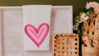faux yarn pink heart kitchen towels, cute Valentines kitchen decor, fun Valentines gifts for friend, knitting gifts for knitters, best gifts
