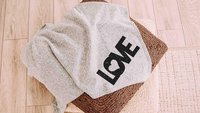 love throw blanket for bed, cute Valentines blankets for boyfriend, cozy Valentines day gifts for girlfriend, snuggle blanket for couples