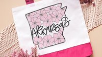 apple blossom Arkansas state flower tote bag for school, Arkansas Christmas gifts for neighbors, Arkansas game day bag for women, college