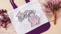 apple blossom Arkansas state flower tote bag for school, Arkansas Christmas gifts for neighbors, Arkansas game day bag for women, college