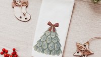 oyster shell Christmas tree kitchen towels for winter, oyster Christmas home decor gifts for Mom, oyster shell Christmas wreath hand towels