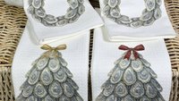 oyster shell Christmas wreath xmas kitchen hand towels coastal Christmas kitchen towel for winter, holiday hosting decor home decor gift