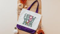 show mom chicken tote bags for women, raising chickens country girl gifts, farmers market bag for chicken mom, chicken Christmas gifts for