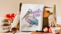 watercolor pelican Mardi Gras kitchen towels for daughter, Fat Tuesday decor, unique household gifts for wife, pelican decor, Louisiana