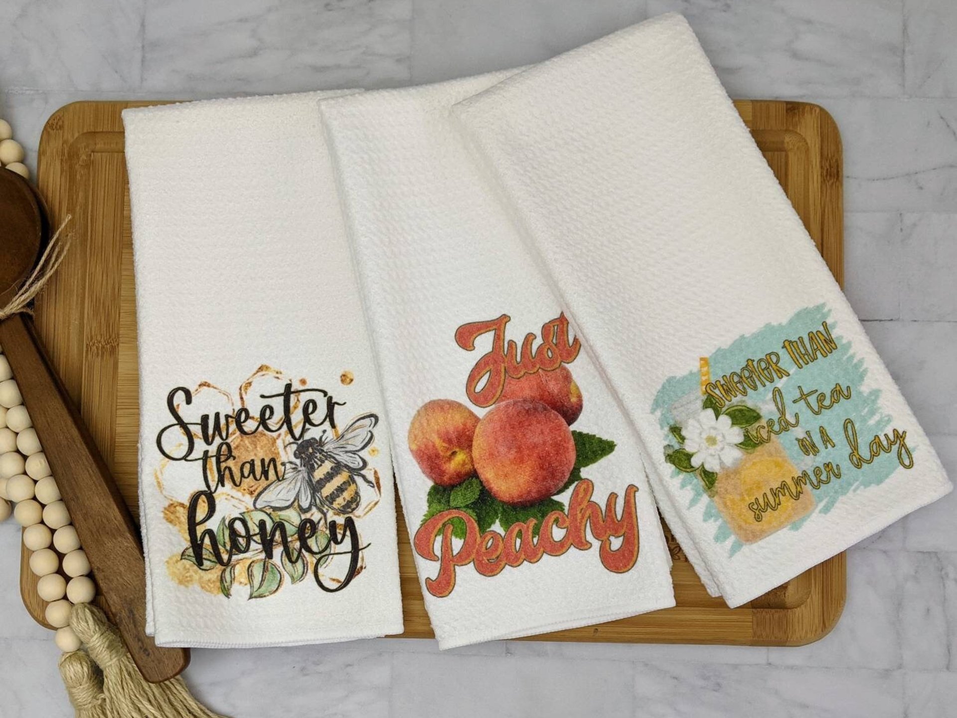 sweeter than honey bee kitchen towel, just peachy peach kitchen decor, sweet tea Southern dish towels, Georgia gifts, paperless towels, new