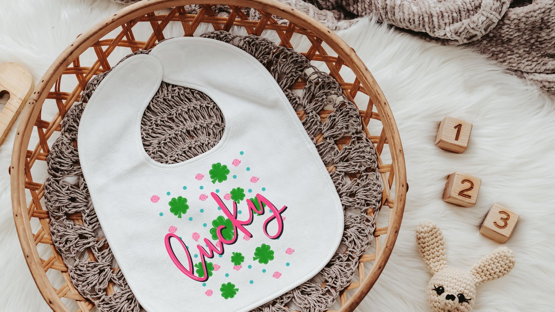 lucky st patricks day outfit for baby, baby girl shamrock outfit for kids, st pattys day coming home outfit baby girl, cute baby girl gifts