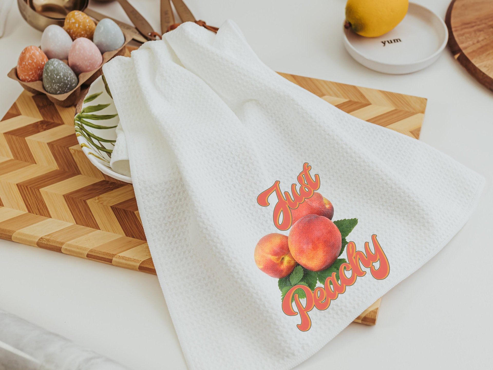sweeter than honey bee kitchen towel, just peachy peach kitchen decor, sweet tea Southern dish towels, Georgia gifts, paperless towels, new