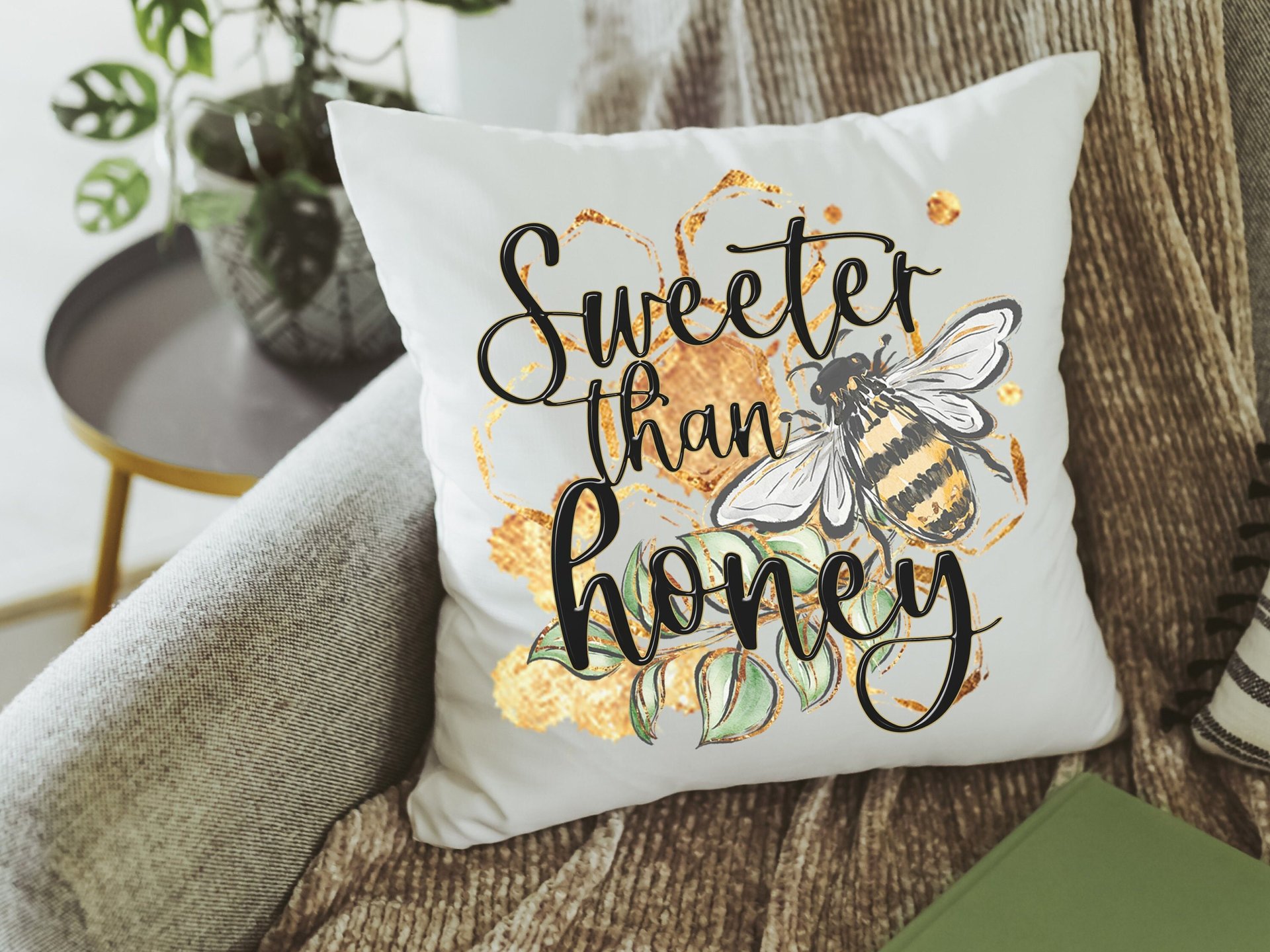 sweeter than honey bee kitchen towel, just peachy peach kitchen decor, sweet tea Southern dish towels, Georgia gifts, paperless towels, new