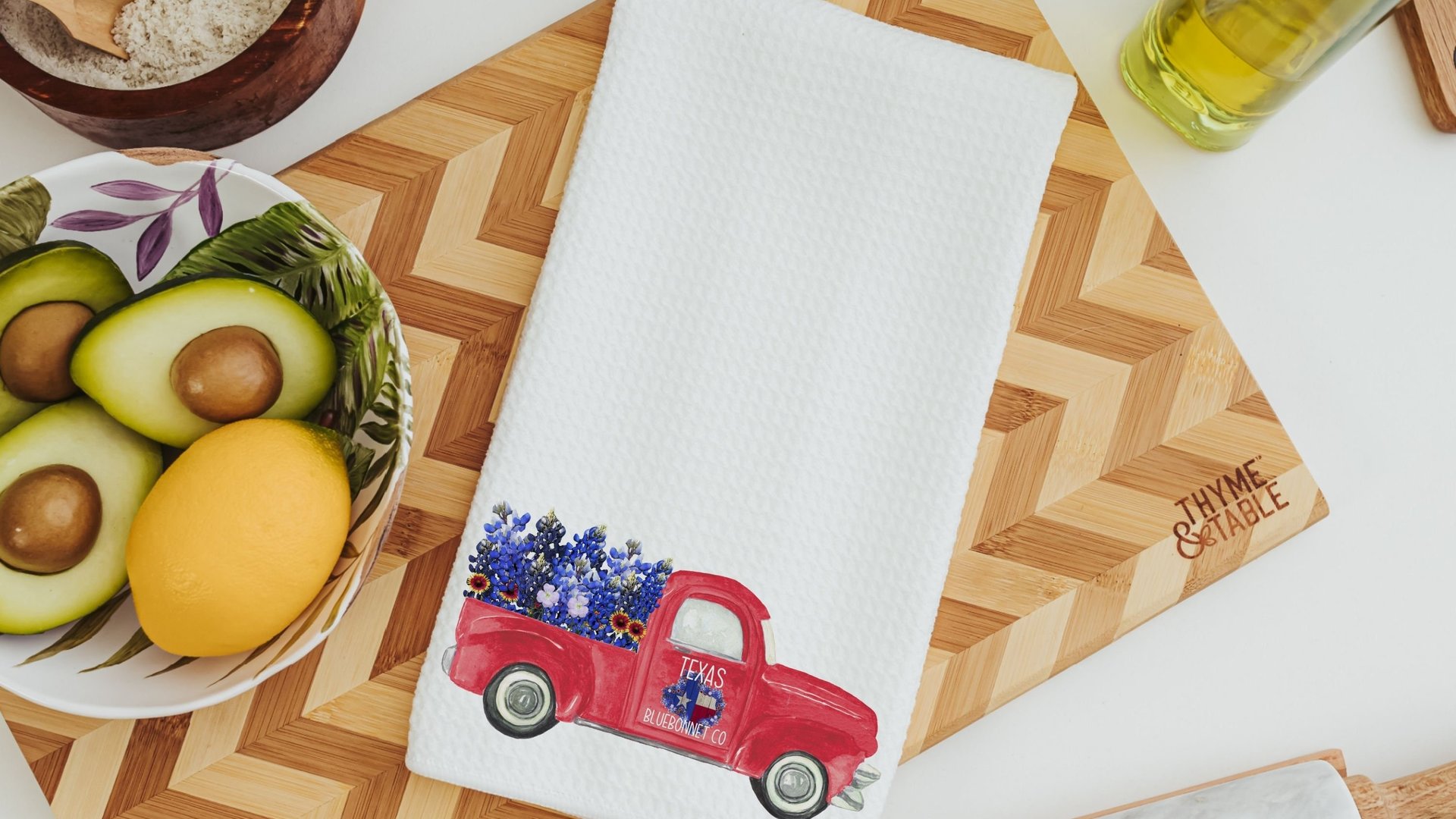 Texas bluebonnets kitchen towel for gifts, Texas state flower kitchen decor, cute Texas gifts for women, floral Texas flag hand towel for