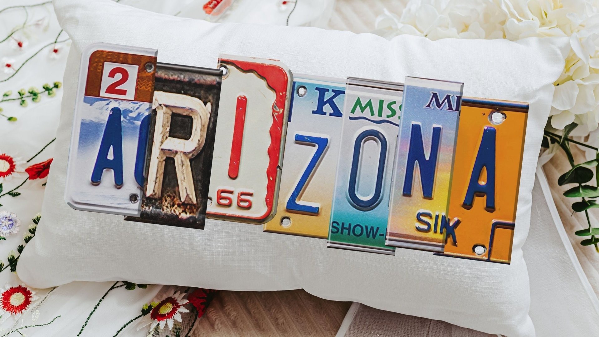 custom license plate state throw pillows for couch, realtor closing gift for buyers, Florida gifts, bungalow decor, moving away gift for