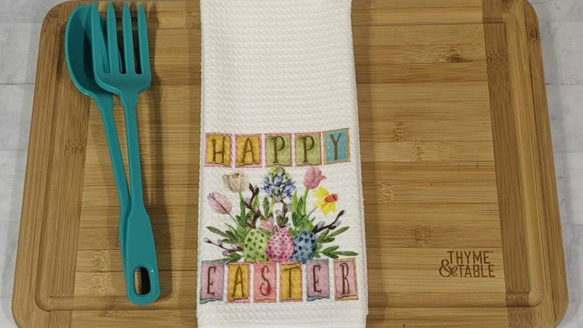 happy Easter kitchen towels, farmhouse Easter decor, floral Easter gifts for Mom, spring decorations for home, Easter basket stuffers for