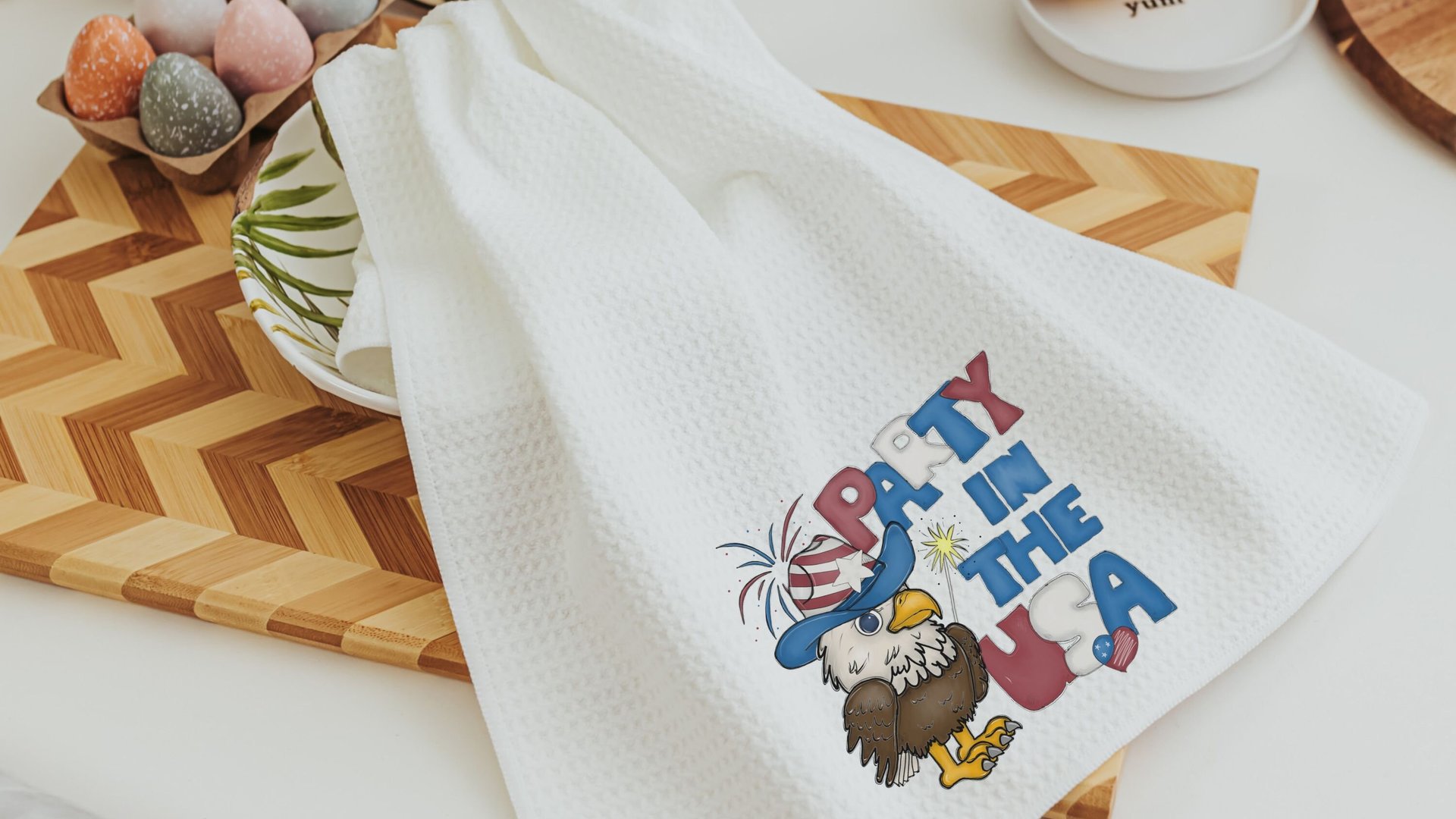 party in the USA kitchen towels, bald eagle patriotic kitchen decor, 4th of July bridal shower gifts for bride, Independence day home decor