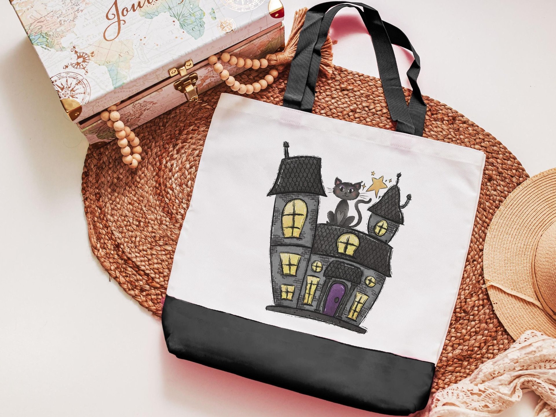 Haunted house Halloween tote bag