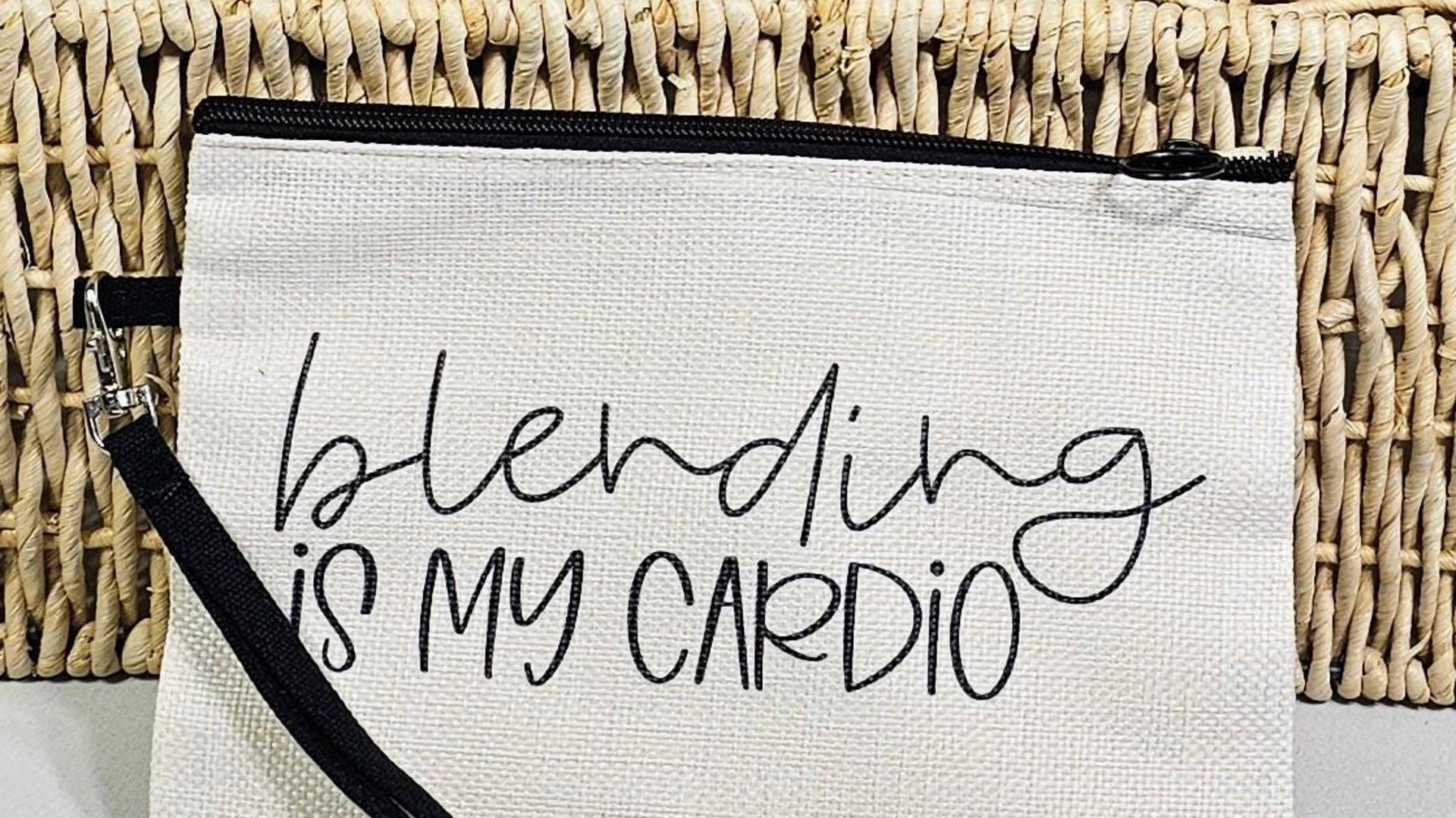 blending is my cardio funny makeup bag for women, makeup artist gift, beauty gift box fillers, cosmetic bag for purse, teenage girl gifts