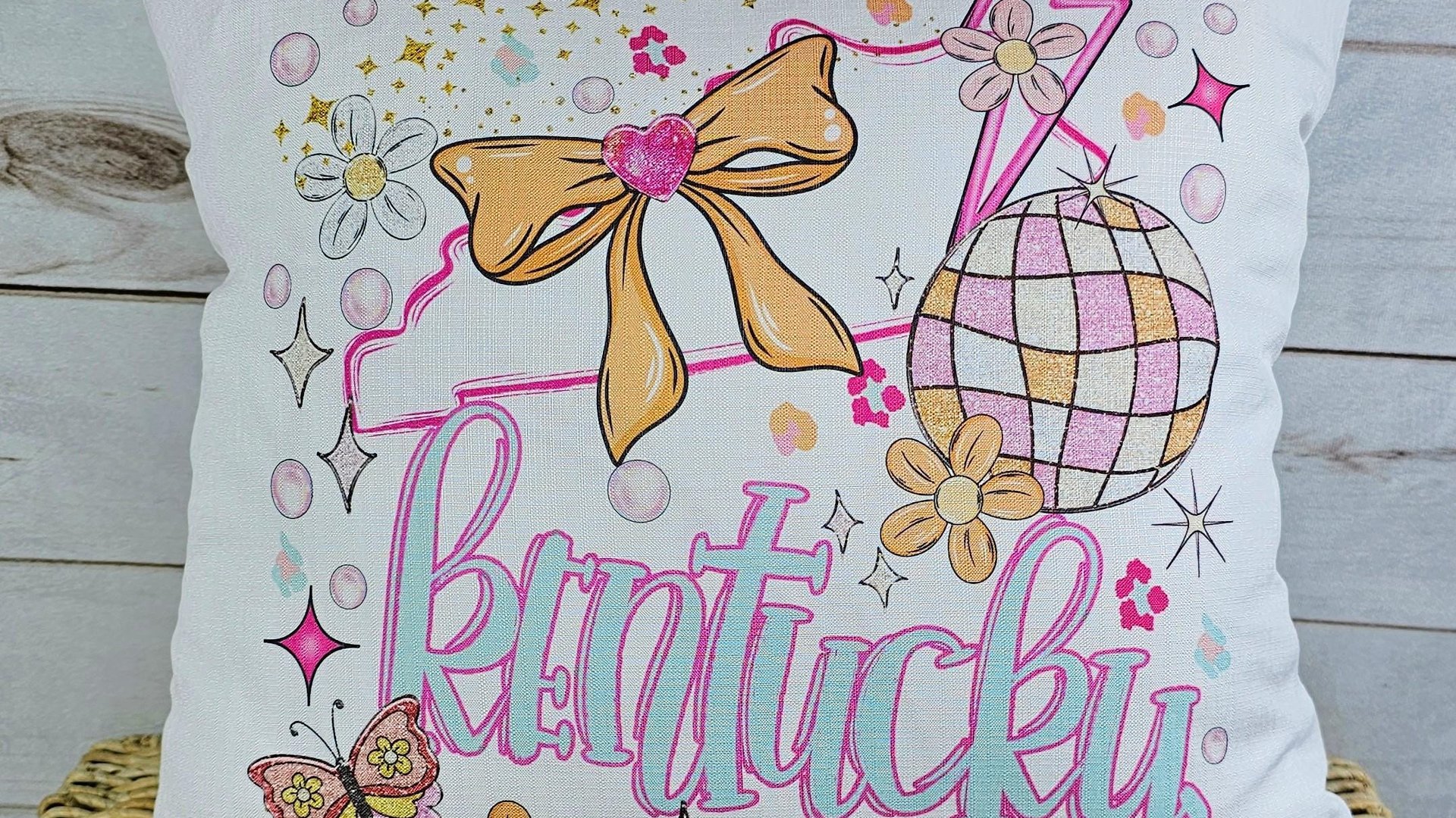 Kentucky throw pillow & towel 