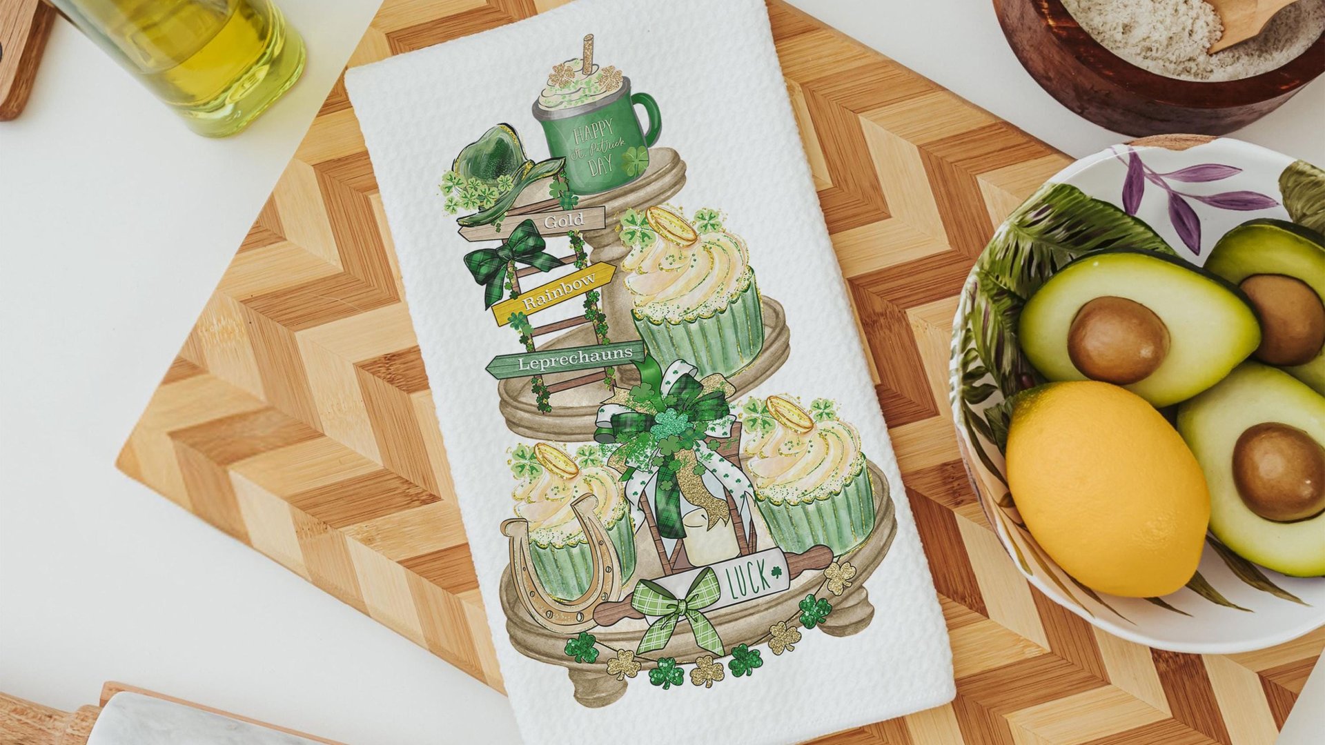 St Patricks day kitchen towel holiday home decor gifts for women, St Pattys day hand towels for bathroom, lucky horseshoe wedding gifts for