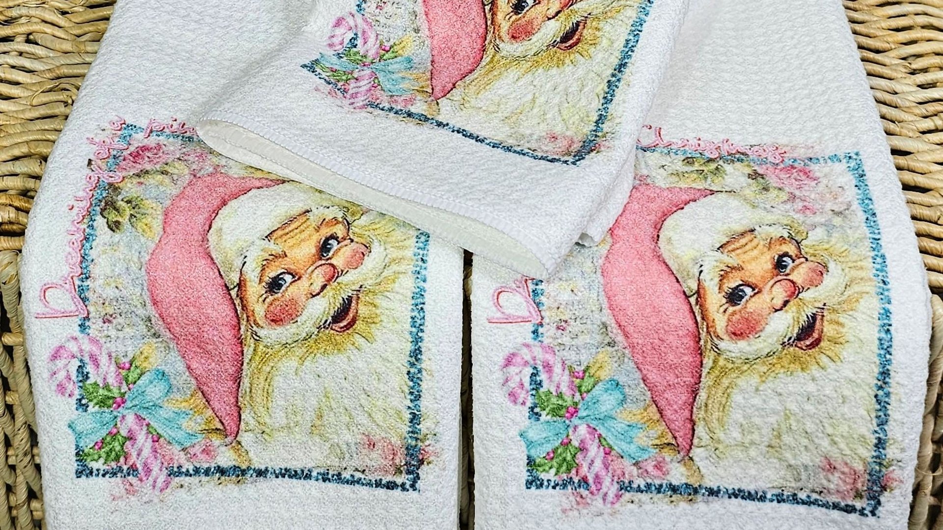Dreaming of a pink Christmas towels