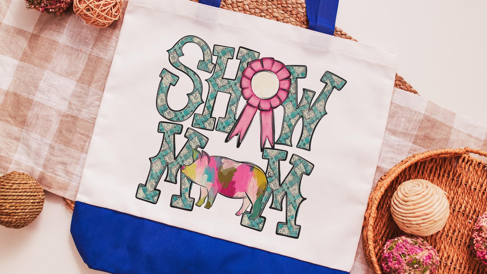 show mom pig tote bags for women, raising pigs country girl gifts, farmers market bag for sister, Berkshire pig gifts for pig lovers, Duroc