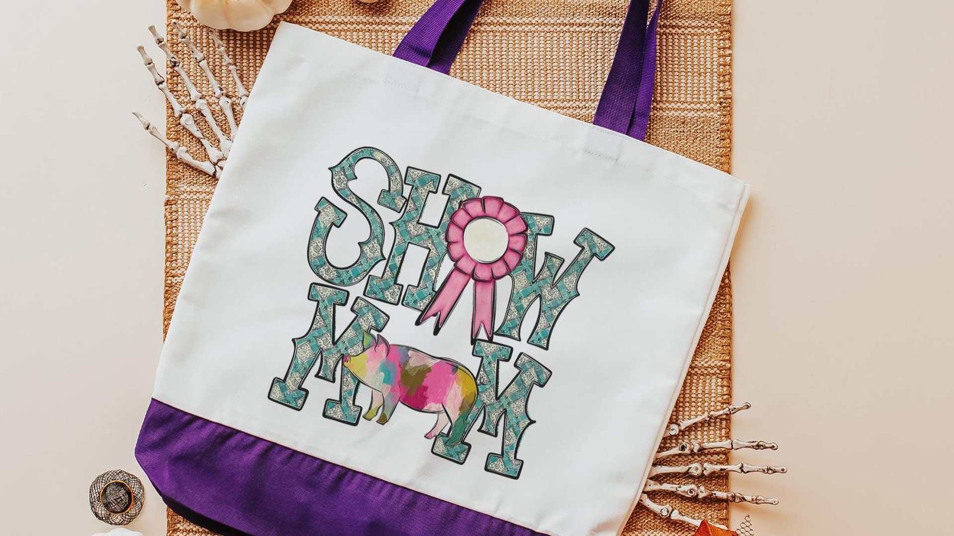 show mom pig tote bags for women, raising pigs country girl gifts, farmers market bag for sister, Berkshire pig gifts for pig lovers, Duroc