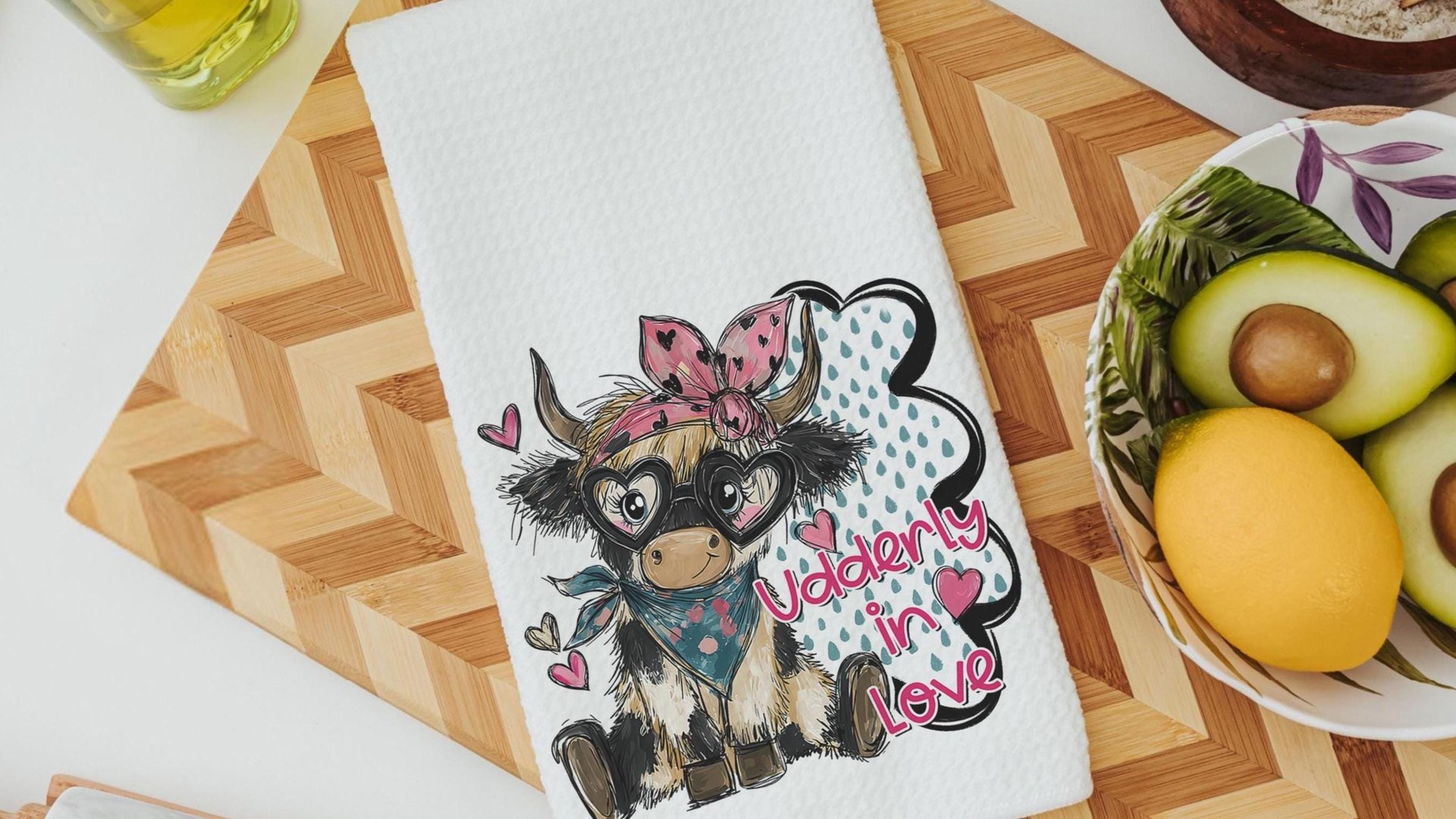 Udderly in love farmhouse cow kitchen towels, hogs and kisses pig gifts for pig lovers, funny Valentines day gifts for her, farm gifts for