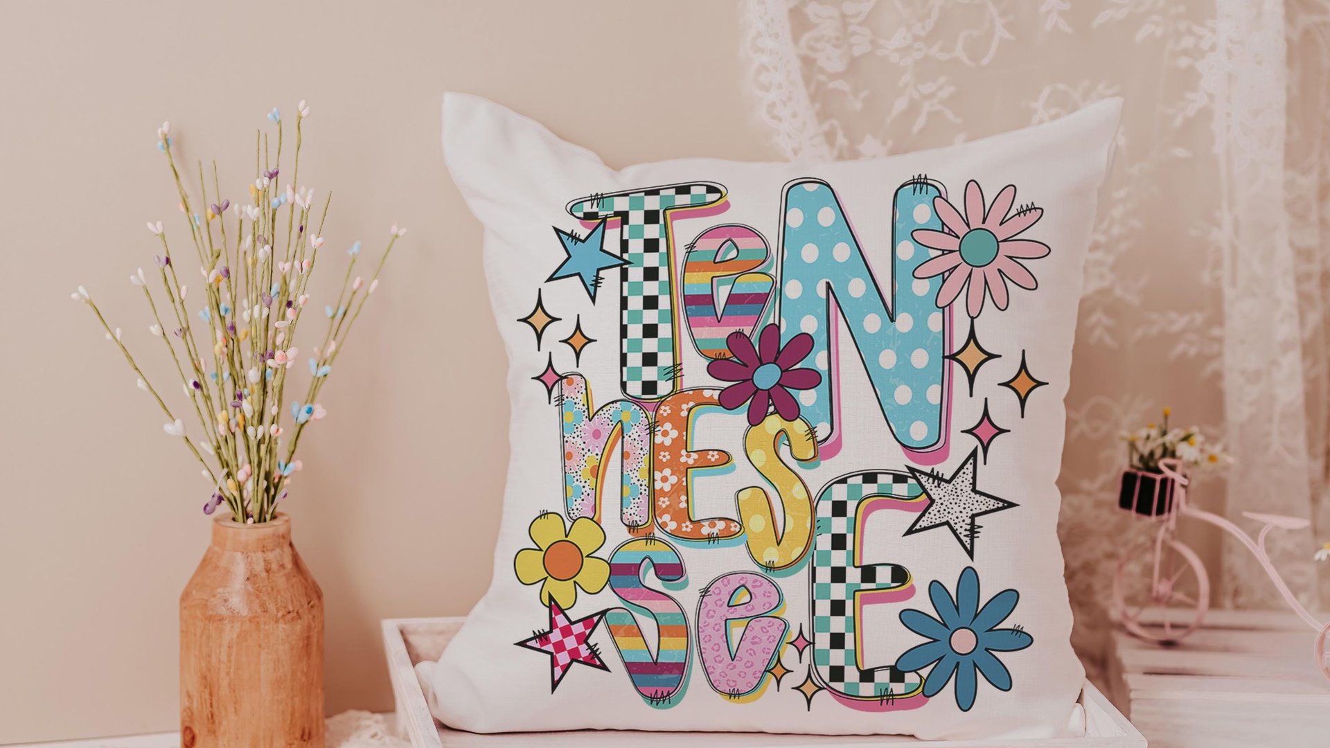 colorful Tennessee pillow for dorm, cute Tennessee gifts for her, real estate office decor, new realtor gifts, decorative pillows for couch
