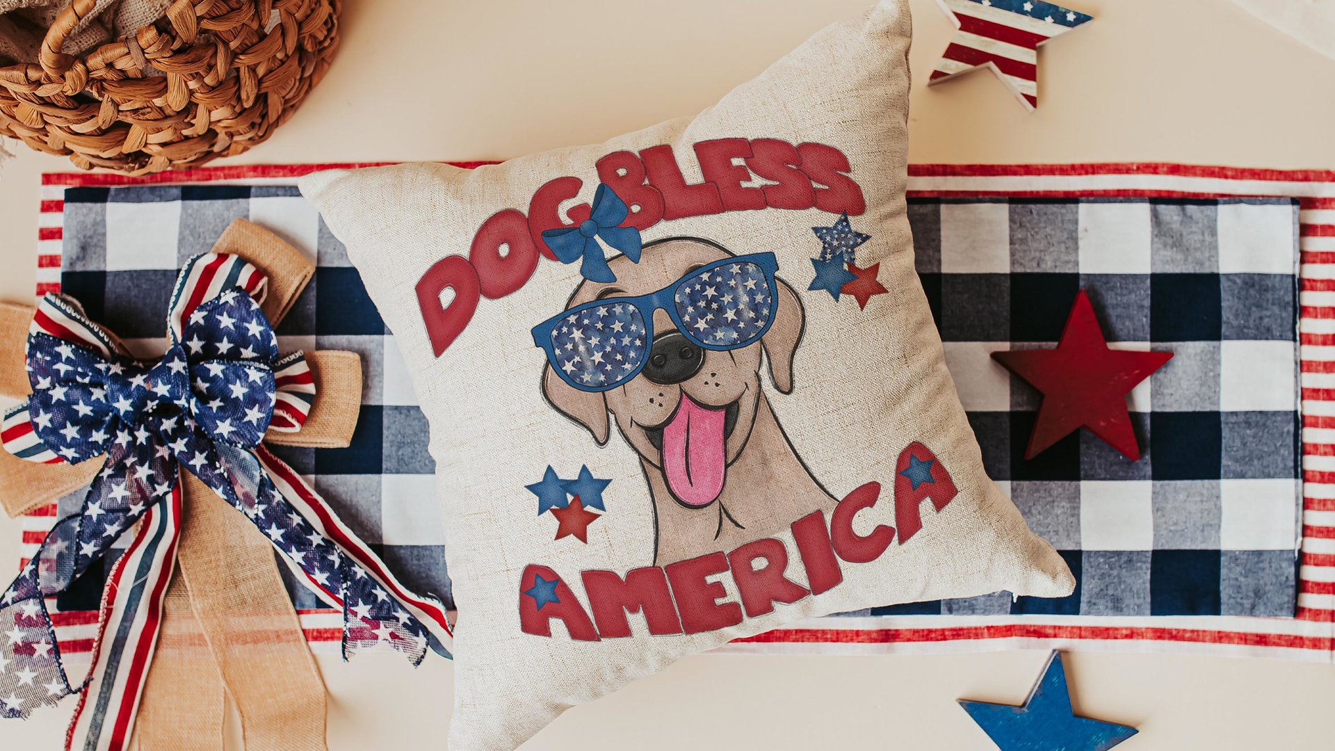 dog bless America yellow lab kitchen towels for bbq, best gifts for dog lovers, 4th of July kitchen decor, yellow labrador retriever gifts