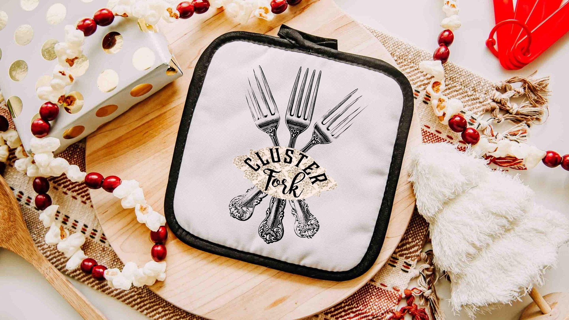 Cluster fork funny table runner 