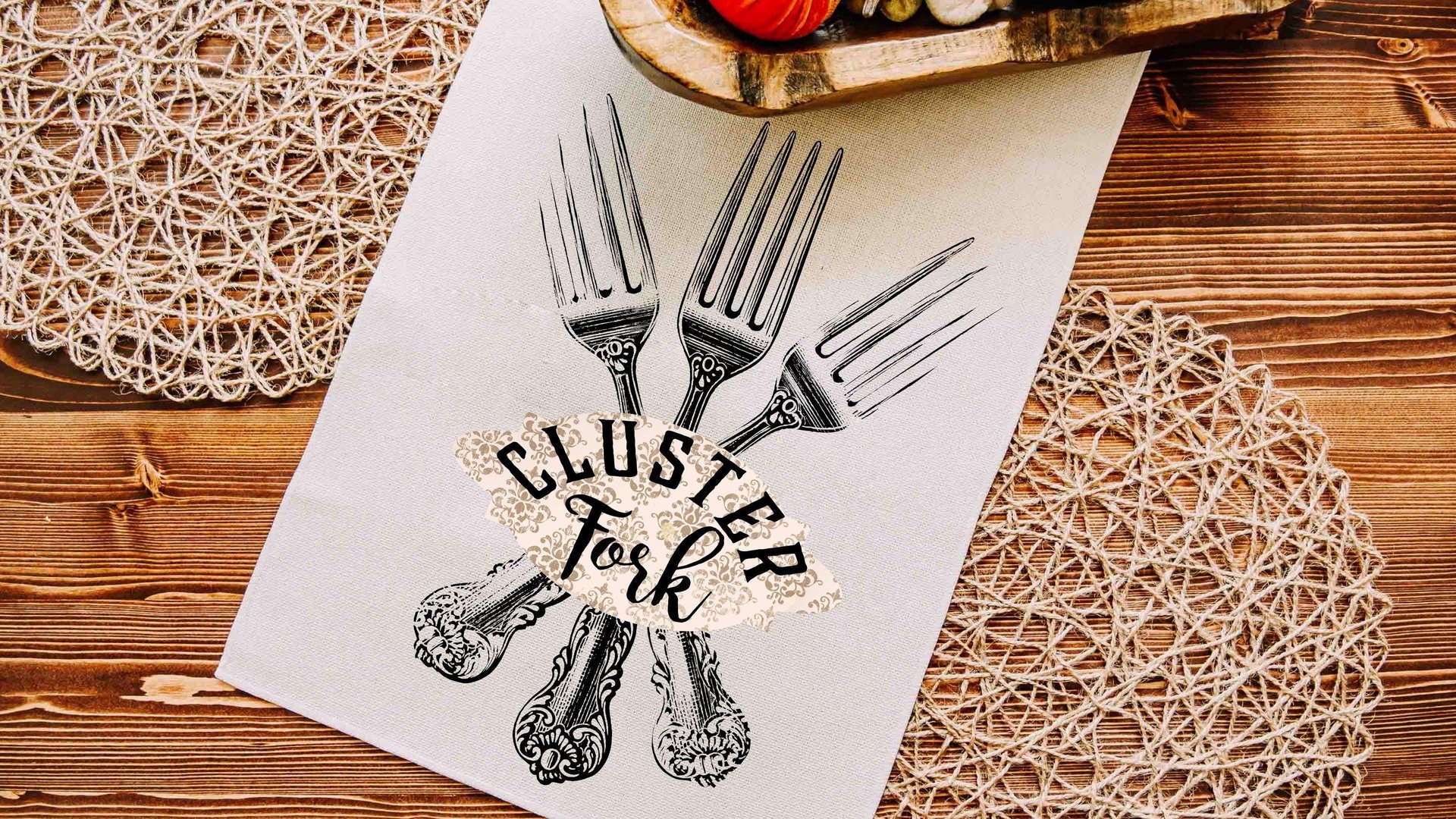 Cluster fork funny table runner 