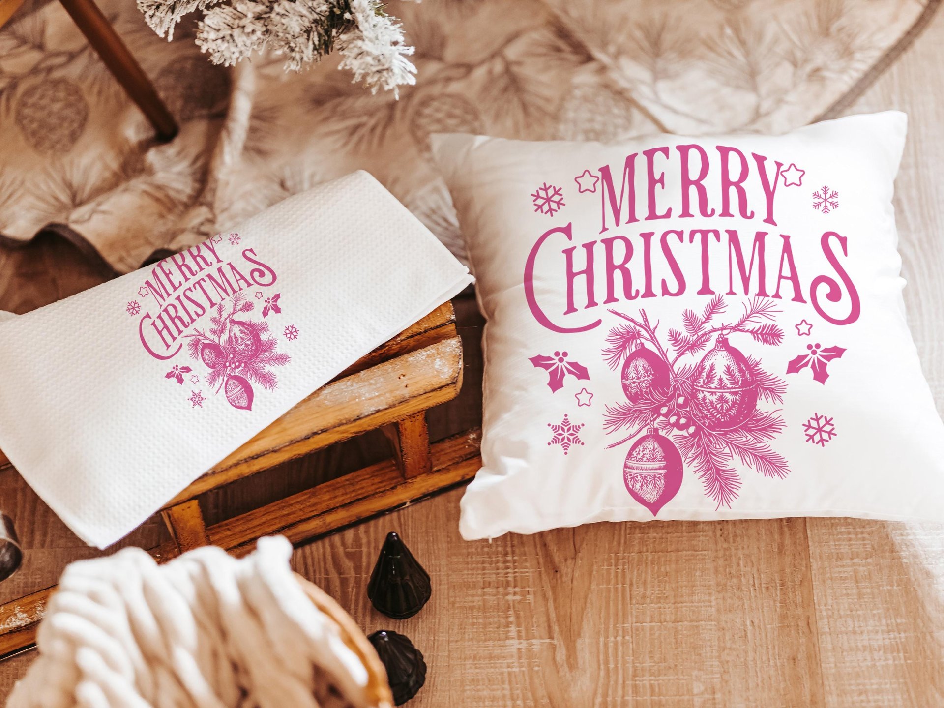 Vintage Merry Christmas throw pillow for sofa, Christmas housewarming gift for couple, farmhouse Christmas kitchen towel, teal Christmas