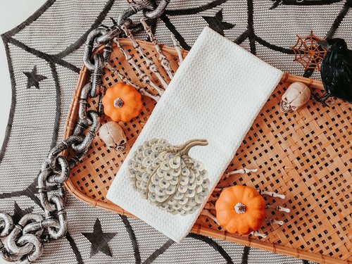 CapableByDesign Oyster shell pumpkin towels