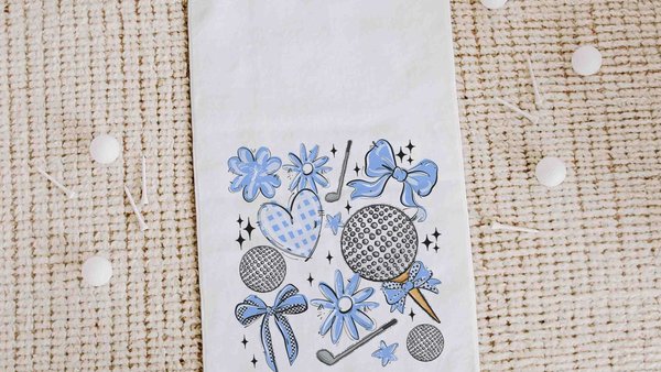 golf coquette golf towels with hook, Carolina blue school spirit golf team for women, cute golf gifts for friends, lady golfer gifts, best