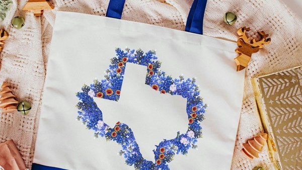 floral Texas tote bag for books, Texas state flower bluebonnet gifts for women, reusable shopping bags, moving to Texas gifts for her, best