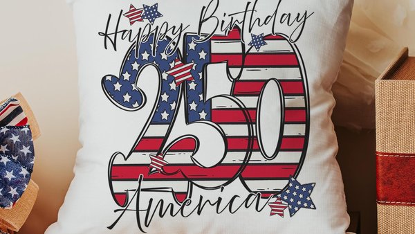 Happy birthday America 250 Years flag decorative pillows for couch, 4th of July red white and blue throw pillow home decor, patriotic gifts